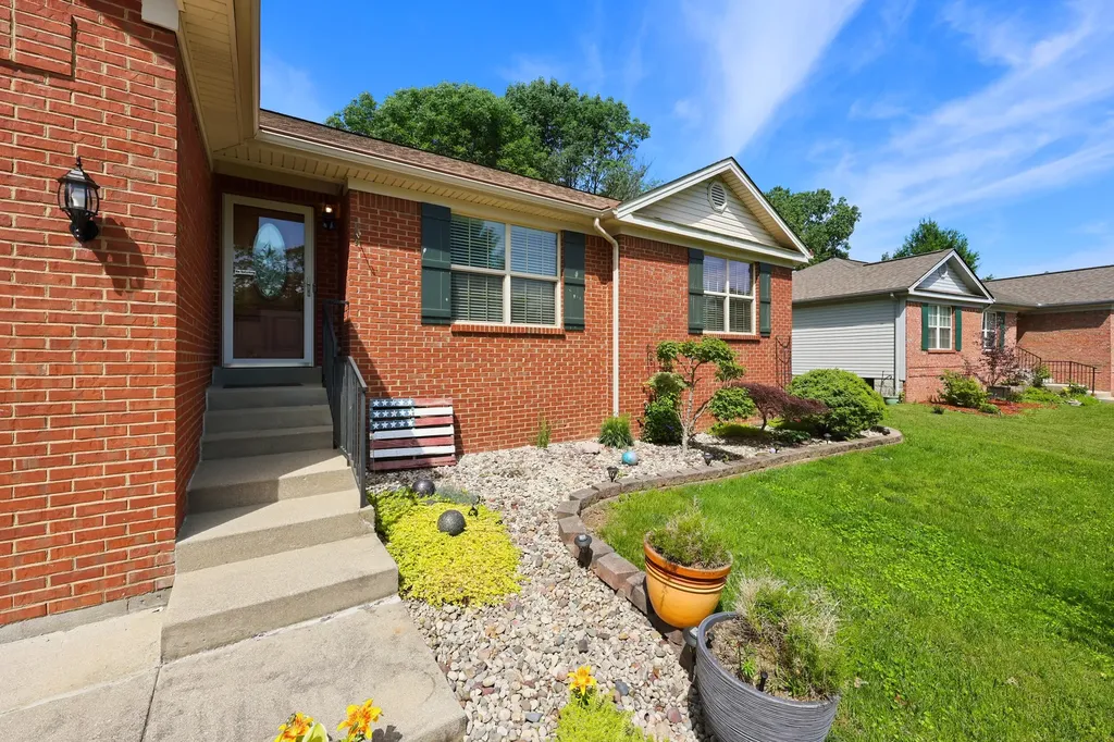 124 Devin Drive Georgetown KY 40324