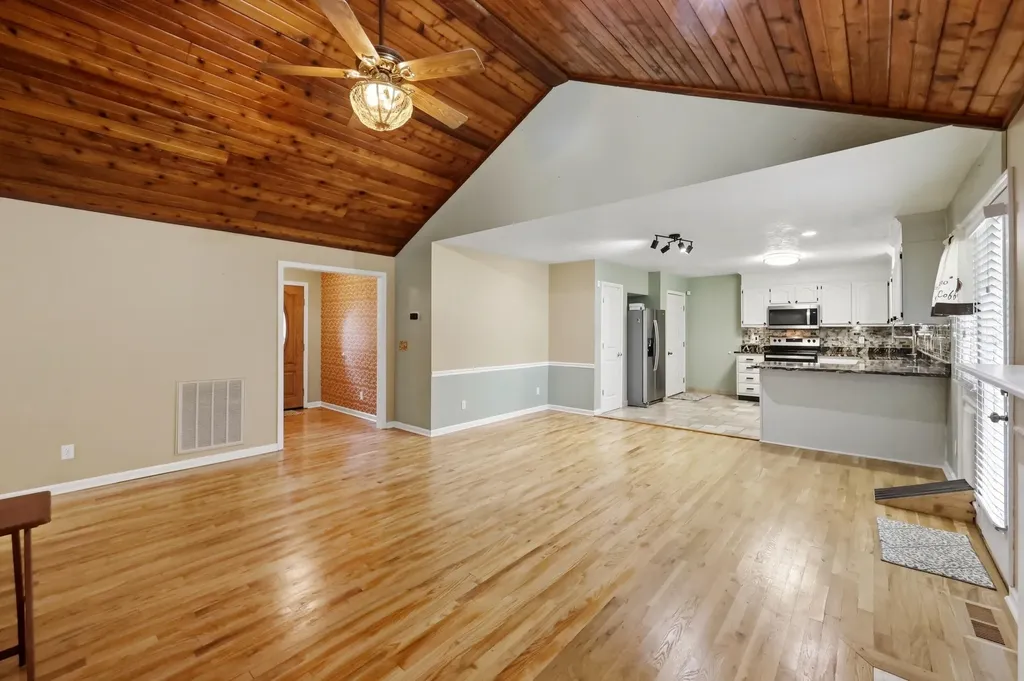 124 Devin Drive Georgetown KY 40324
