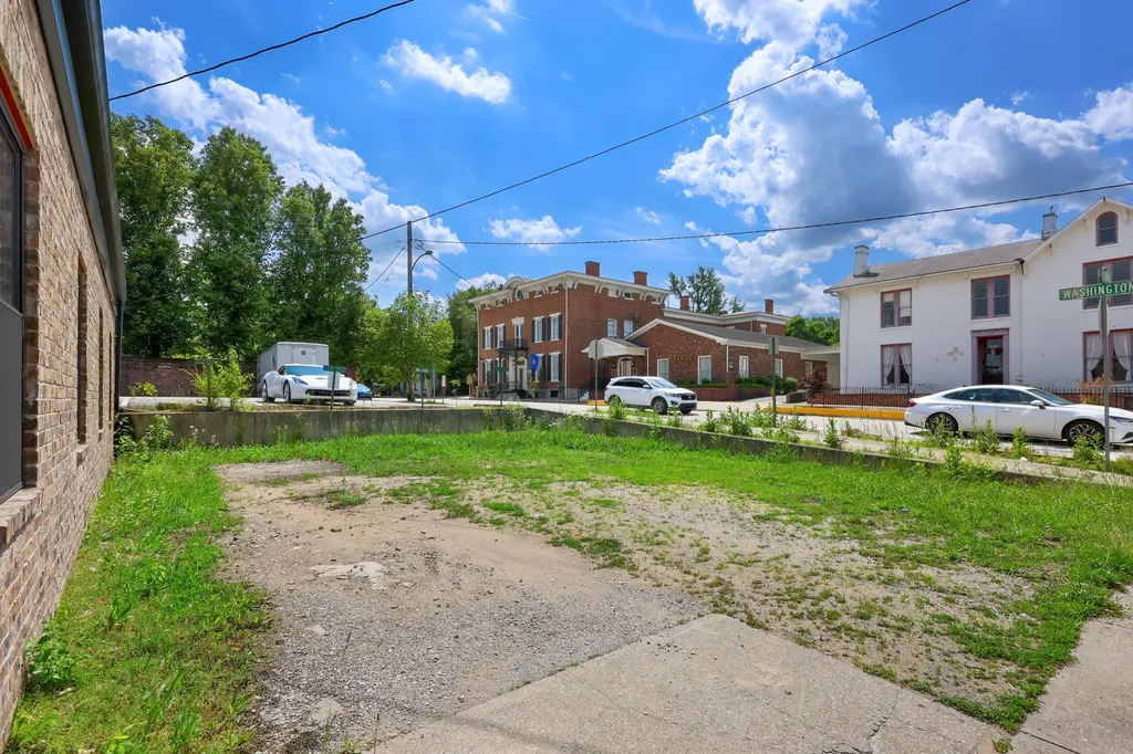 335-337 W Broadway Street Frankfort KY 40601