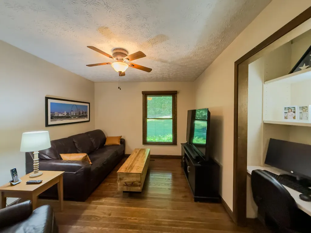 2774 Sasser Road London KY 40744