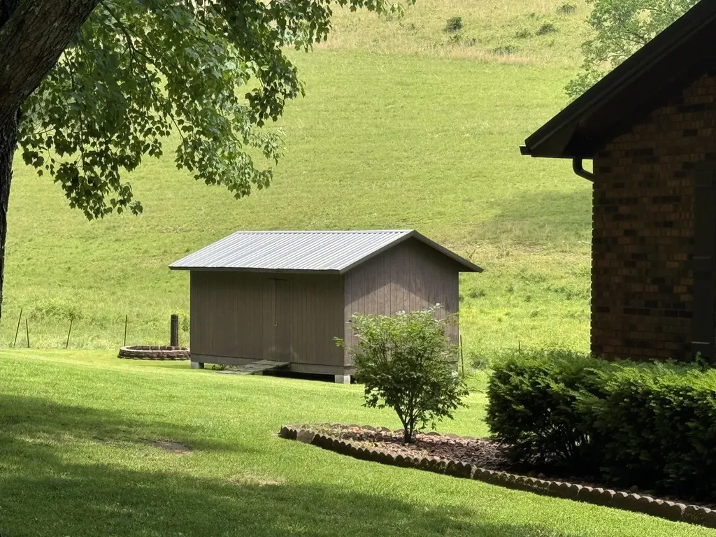 774 Sasser Road London KY 40744