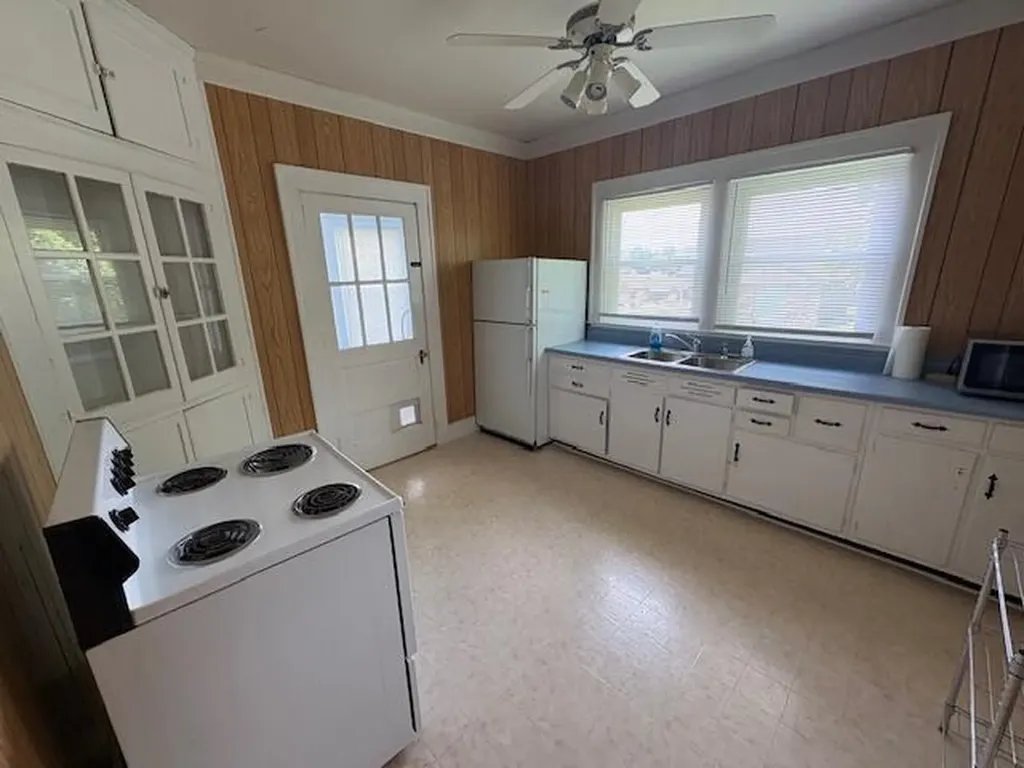 463 Cardwell Lane Frankfort KY 40601