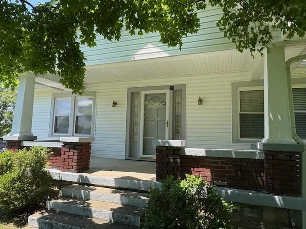 463 Cardwell Lane Frankfort KY 40601