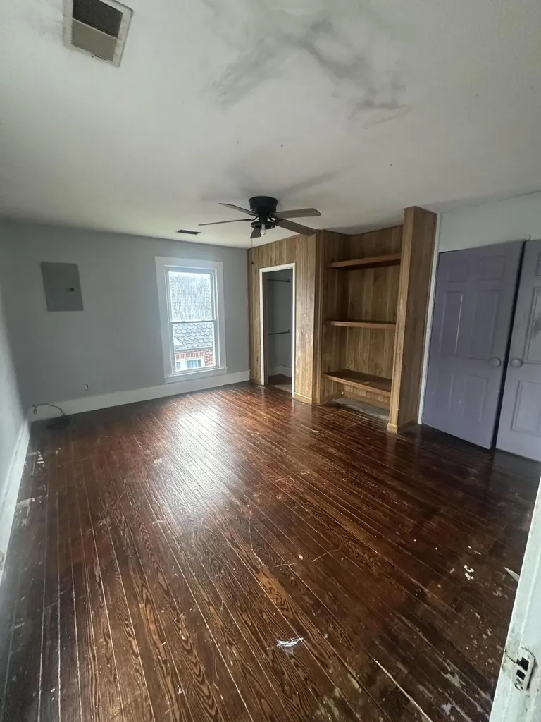 239 N Church Street Cynthiana KY 41031