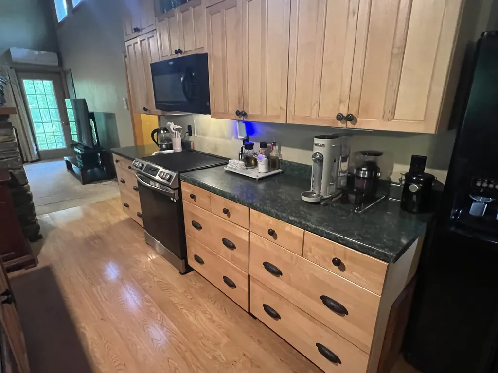 1227 Little Crooked Creek Road Lawrenceburg KY 40342