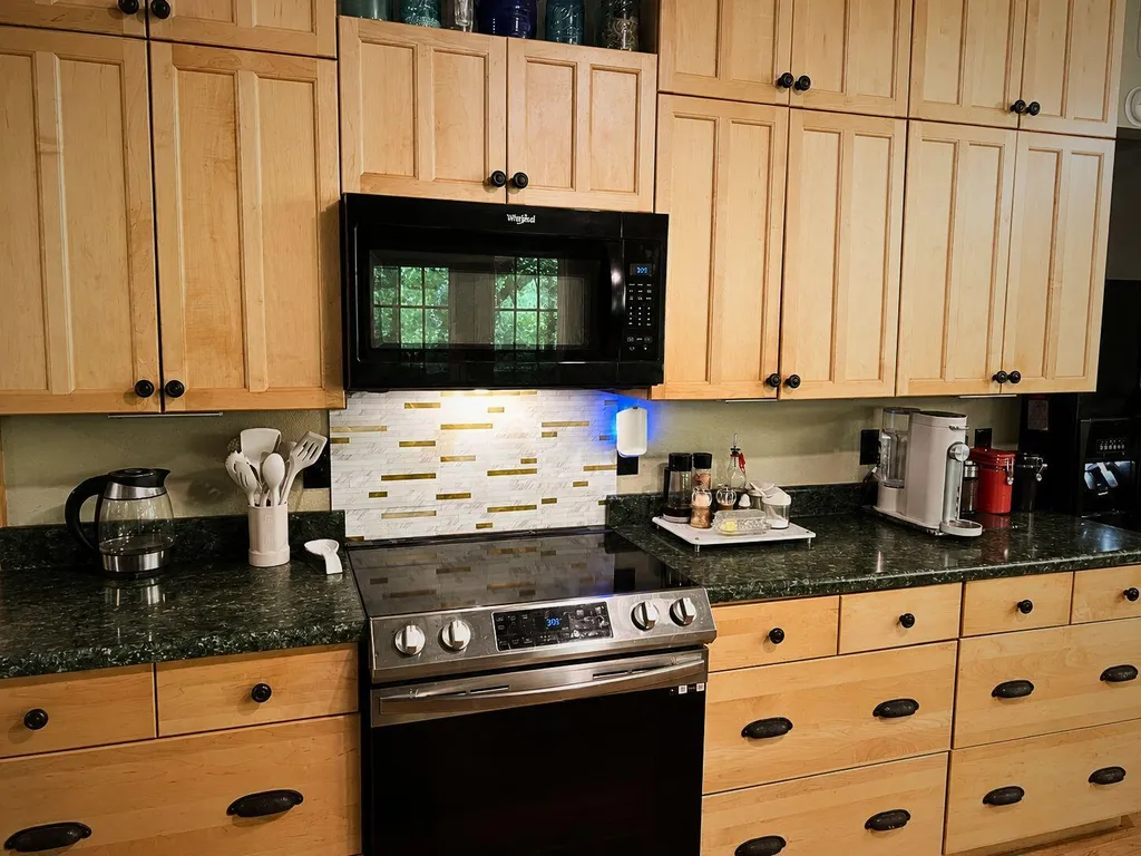 1227 Little Crooked Creek Road Lawrenceburg KY 40342