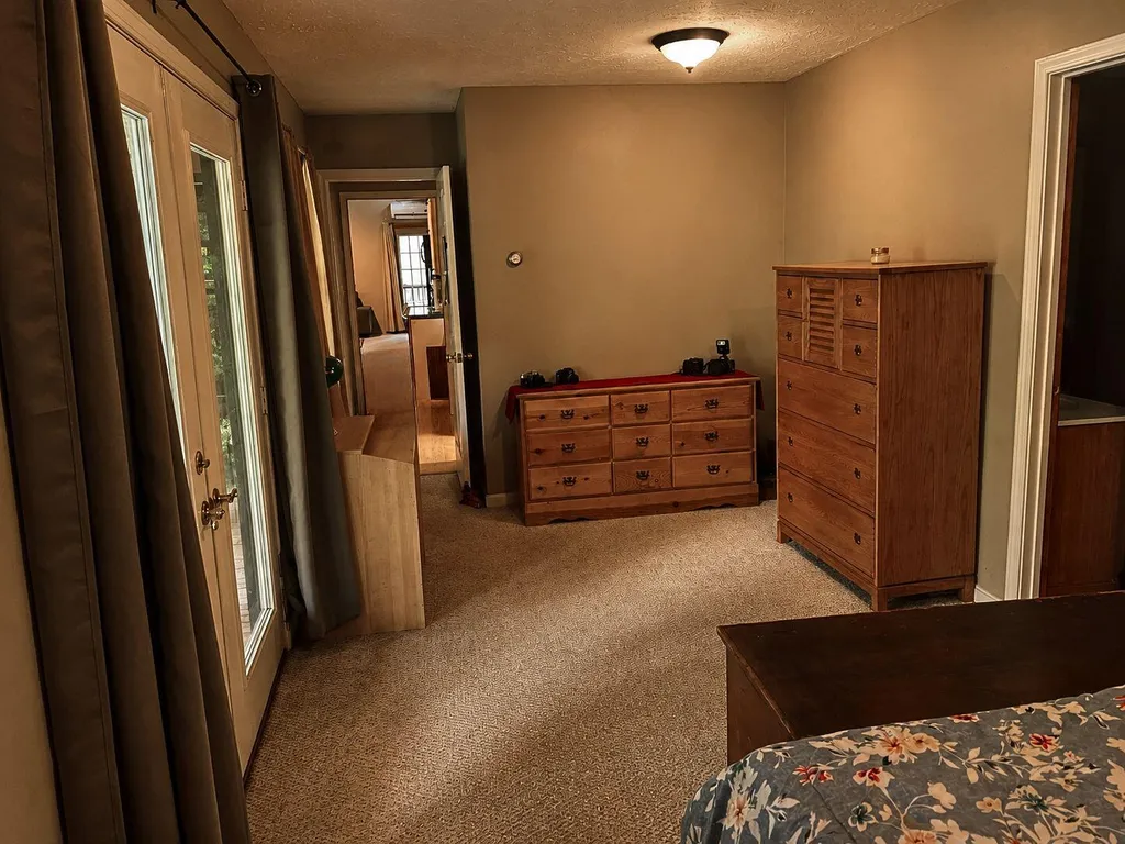 1227 Little Crooked Creek Road Lawrenceburg KY 40342