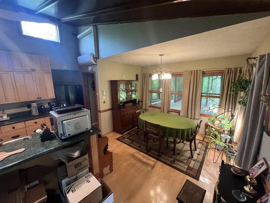 1227 Little Crooked Creek Road Lawrenceburg KY 40342