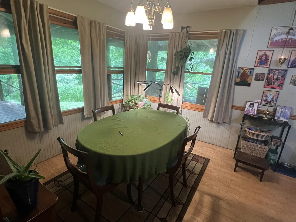1227 Little Crooked Creek Road Lawrenceburg KY 40342