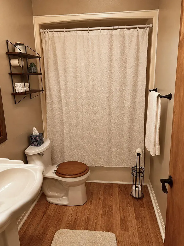 1227 Little Crooked Creek Road Lawrenceburg KY 40342