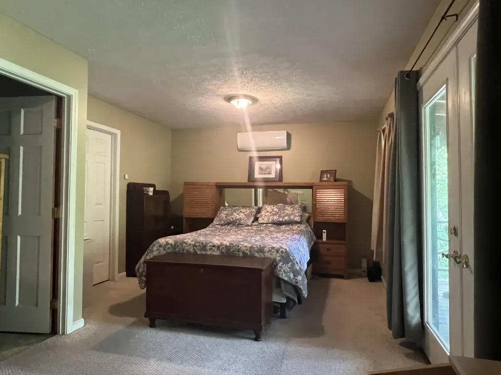 1227 Little Crooked Creek Road Lawrenceburg KY 40342