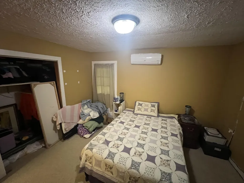 1227 Little Crooked Creek Road Lawrenceburg KY 40342