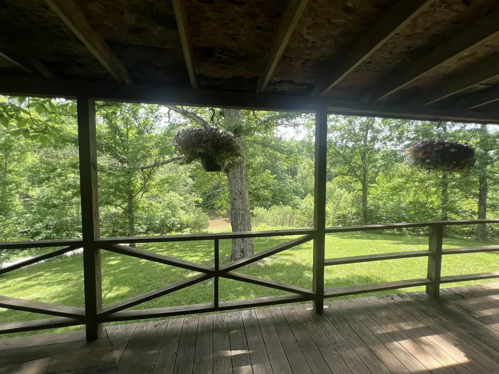 1227 Little Crooked Creek Road Lawrenceburg KY 40342