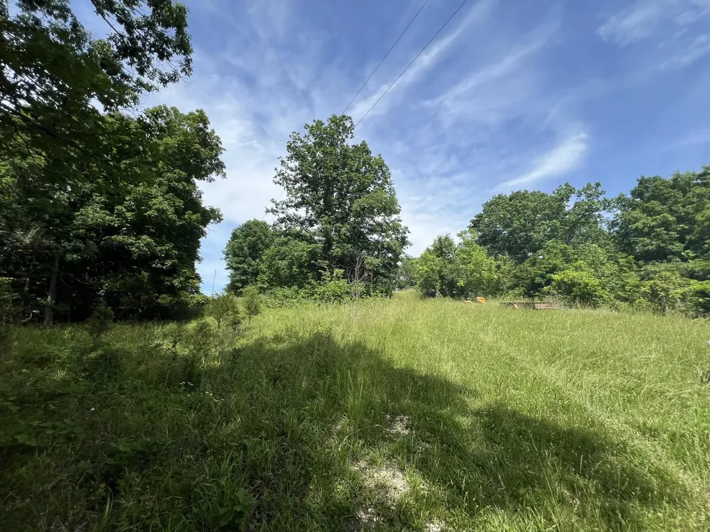 1227 Little Crooked Creek Road Lawrenceburg KY 40342