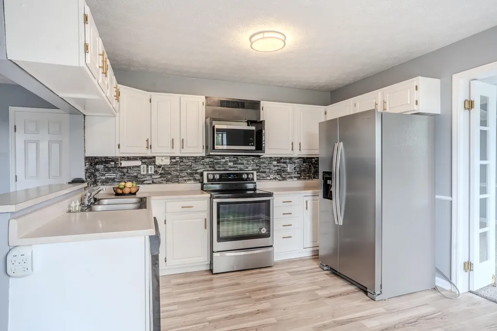 1109 Narrow Lane Lexington KY 40517