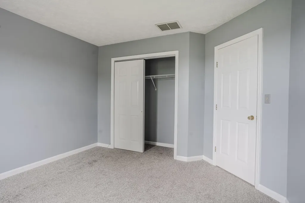 1109 Narrow Lane Lexington KY 40517
