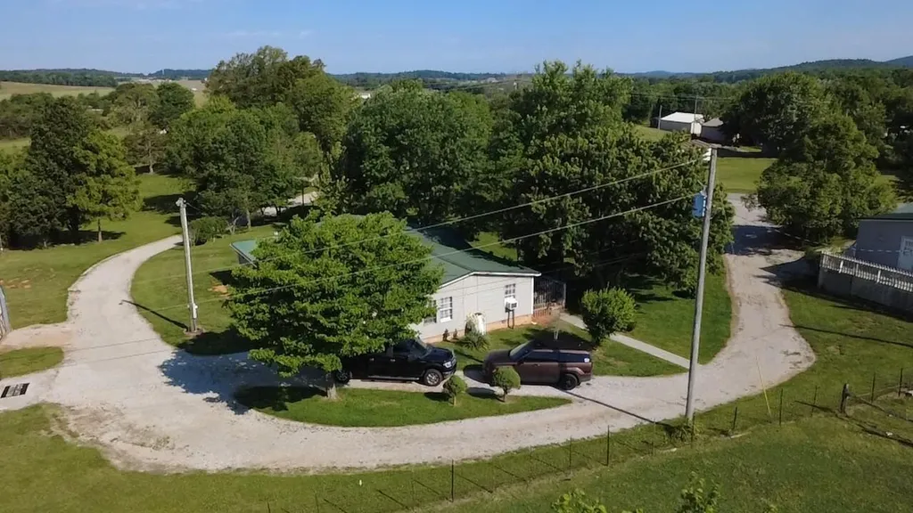 150 Boston Hill Road Monticello KY 42633