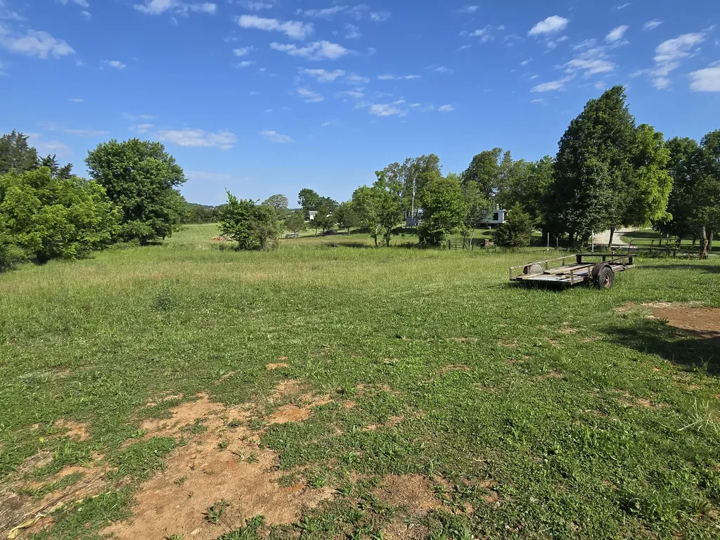 150 Boston Hill Road Monticello KY 42633