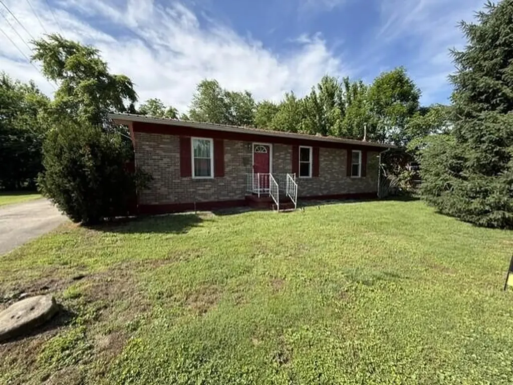 88 Plum Street Stanton KY 40380