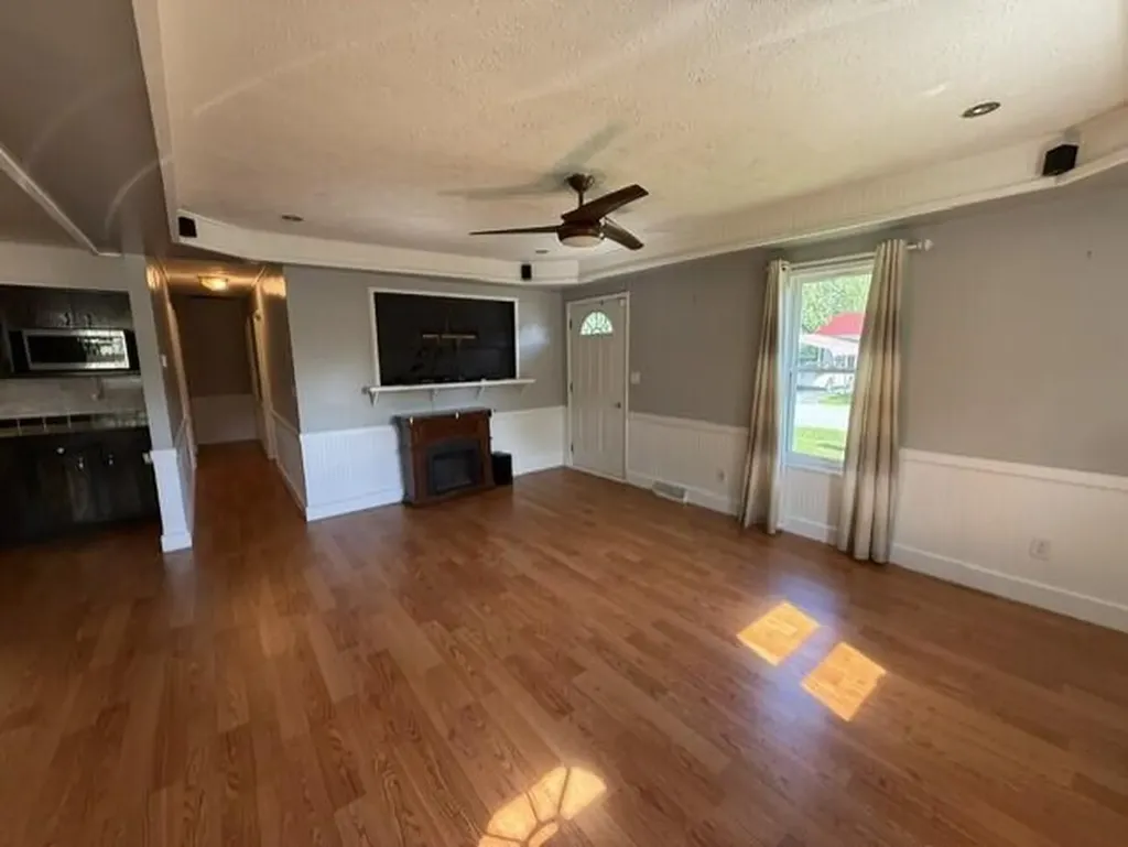 88 Plum Street Stanton KY 40380