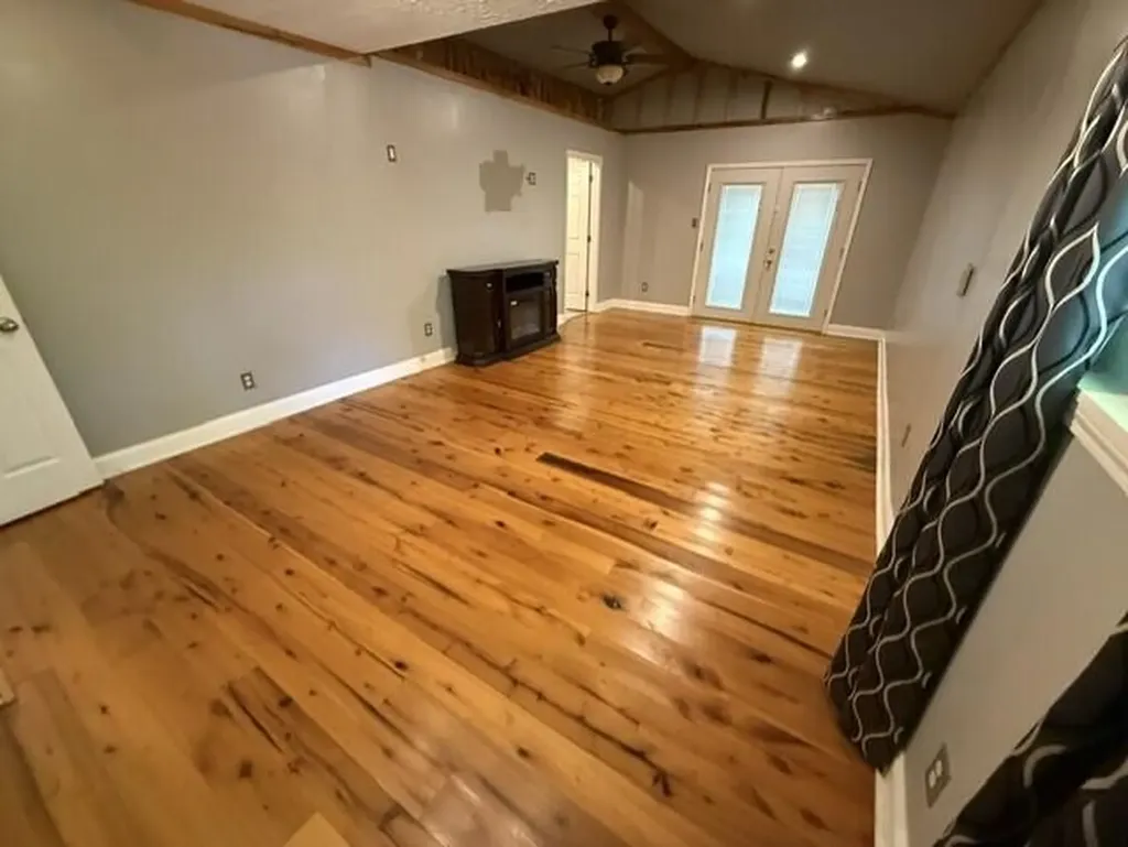 88 Plum Street Stanton KY 40380