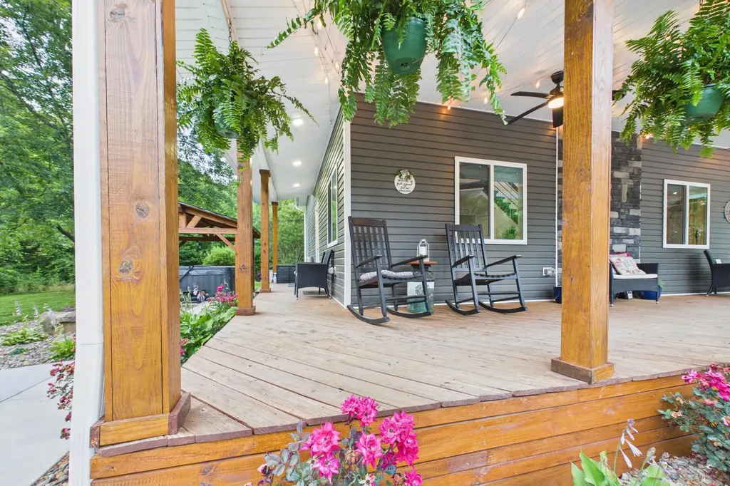 240 Kingtown Road Barbourville KY 40906