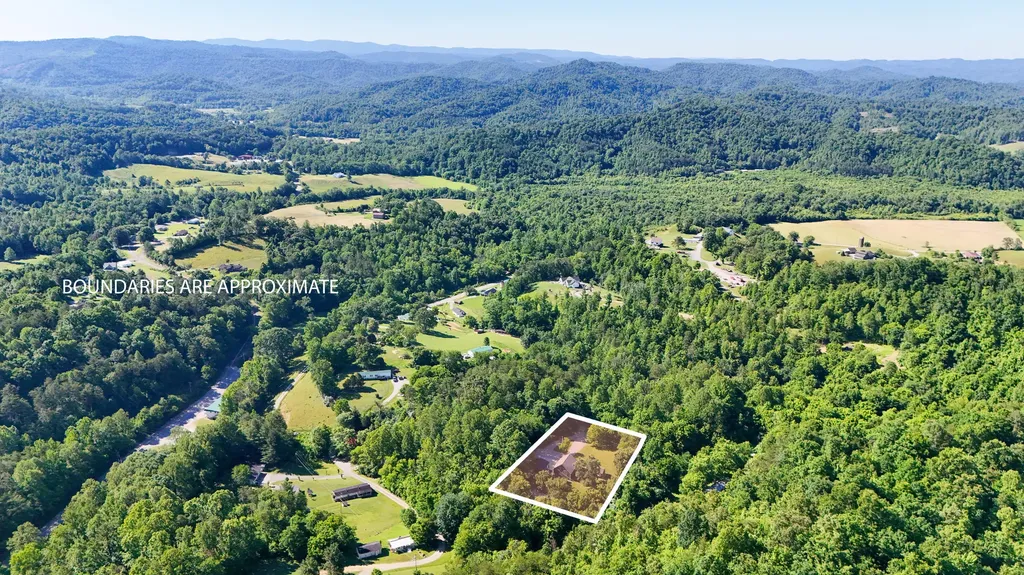 240 Kingtown Road Barbourville KY 40906