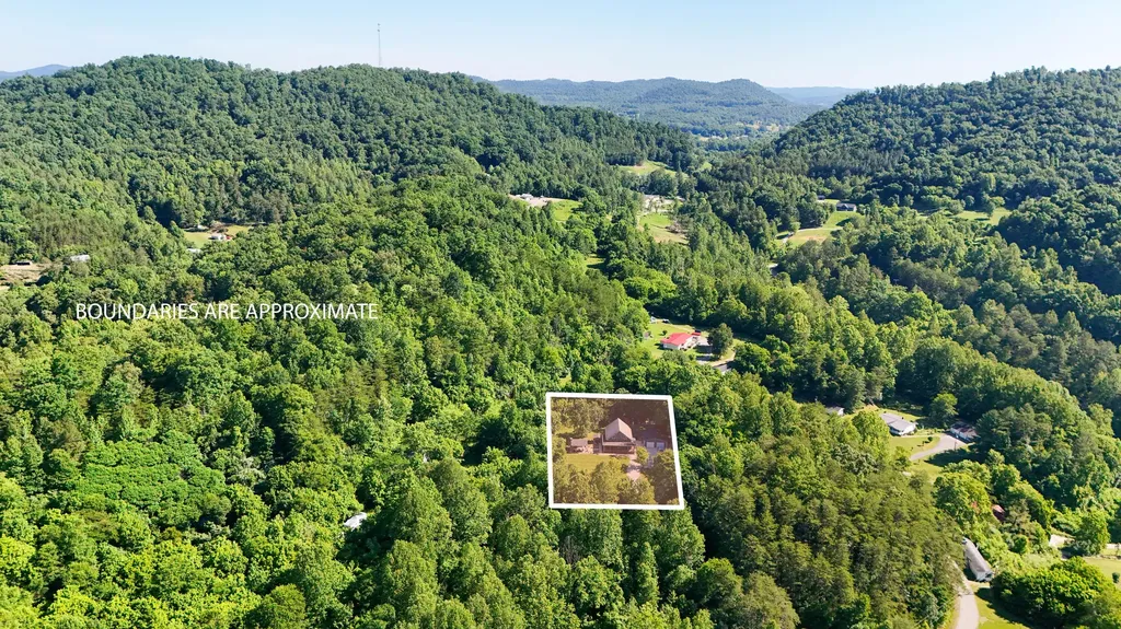 240 Kingtown Road Barbourville KY 40906