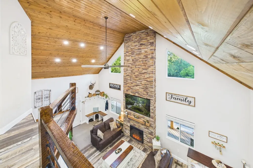 240 Kingtown Road Barbourville KY 40906
