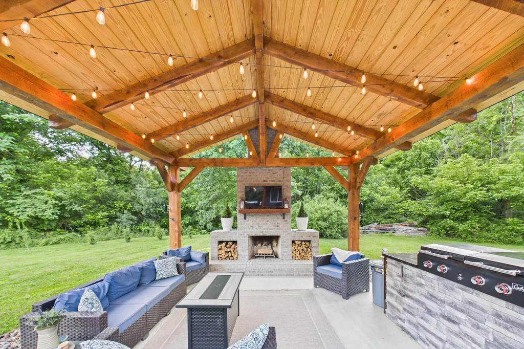 240 Kingtown Road Barbourville KY 40906
