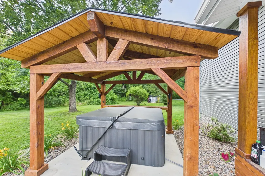 240 Kingtown Road Barbourville KY 40906