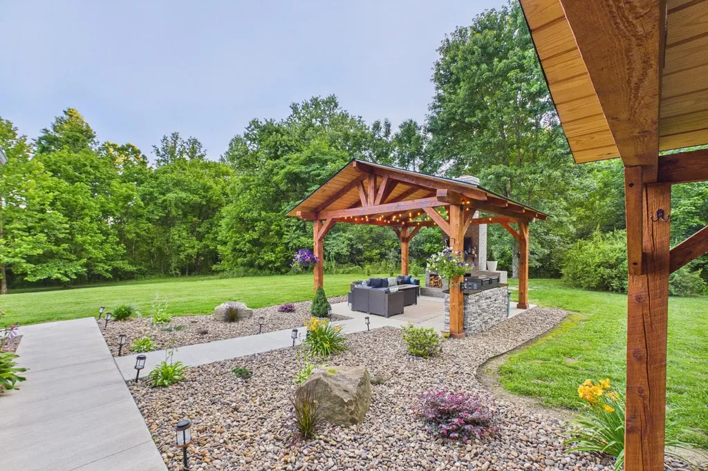 240 Kingtown Road Barbourville KY 40906