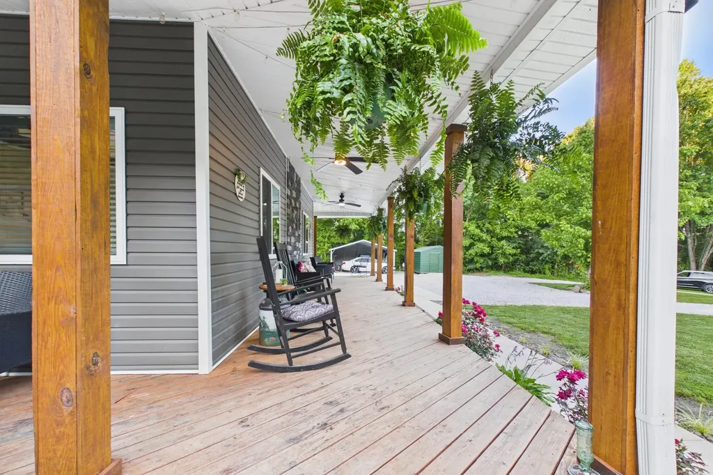 240 Kingtown Road Barbourville KY 40906