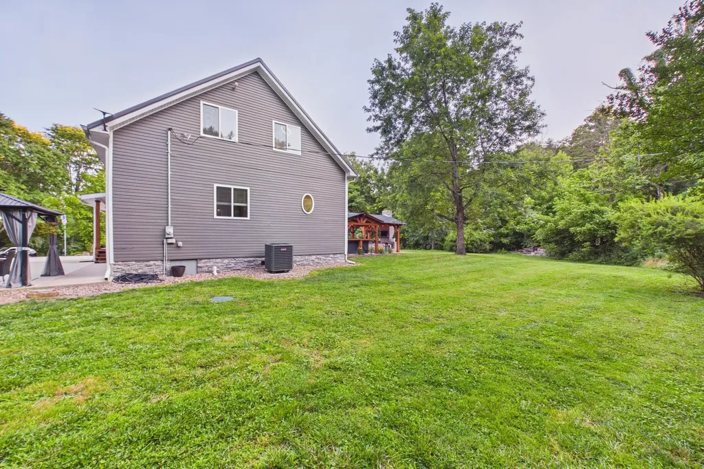 240 Kingtown Road Barbourville KY 40906
