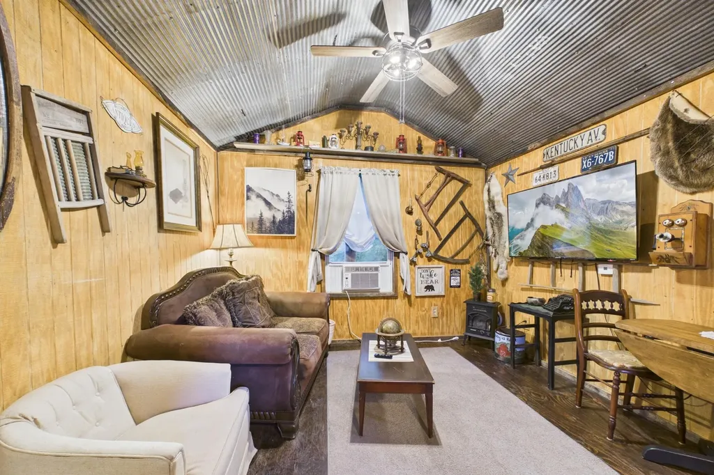 240 Kingtown Road Barbourville KY 40906