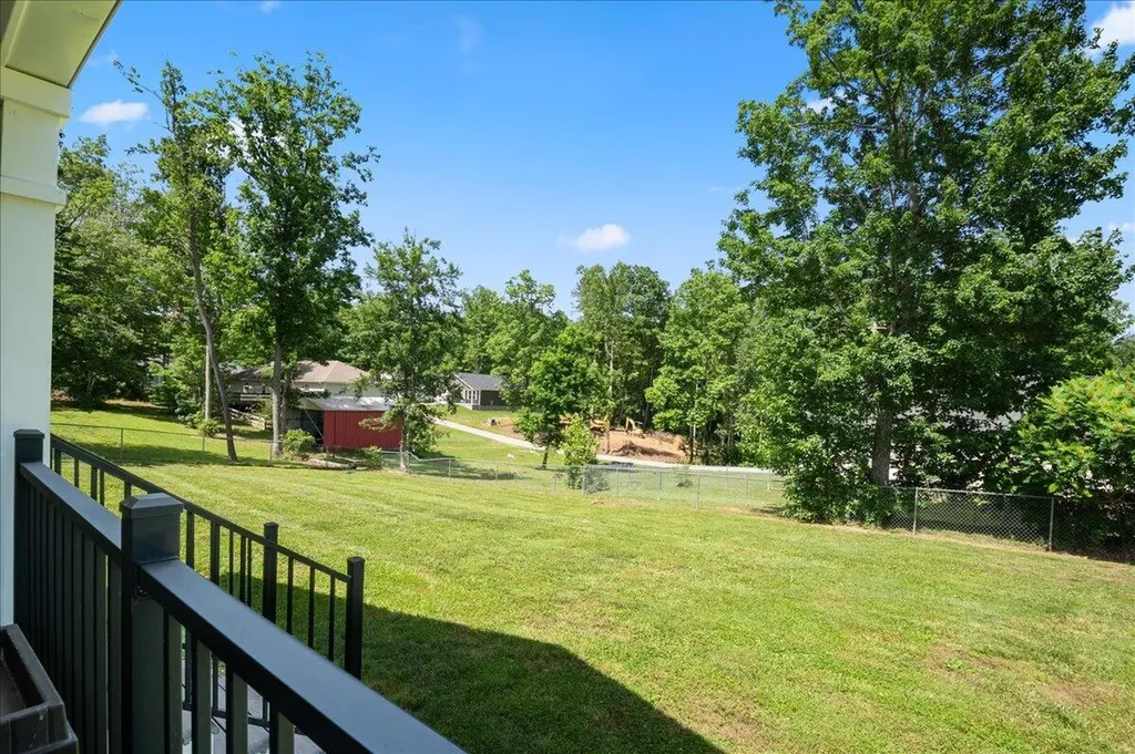 450 Aspen Drive London KY 40741