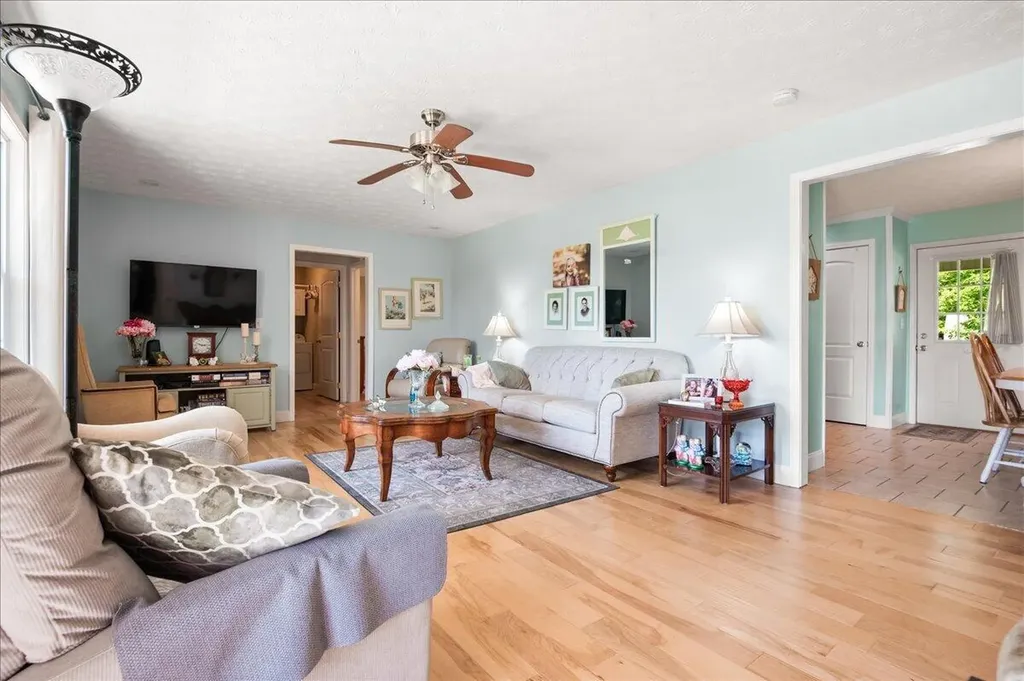 450 Aspen Drive London KY 40741
