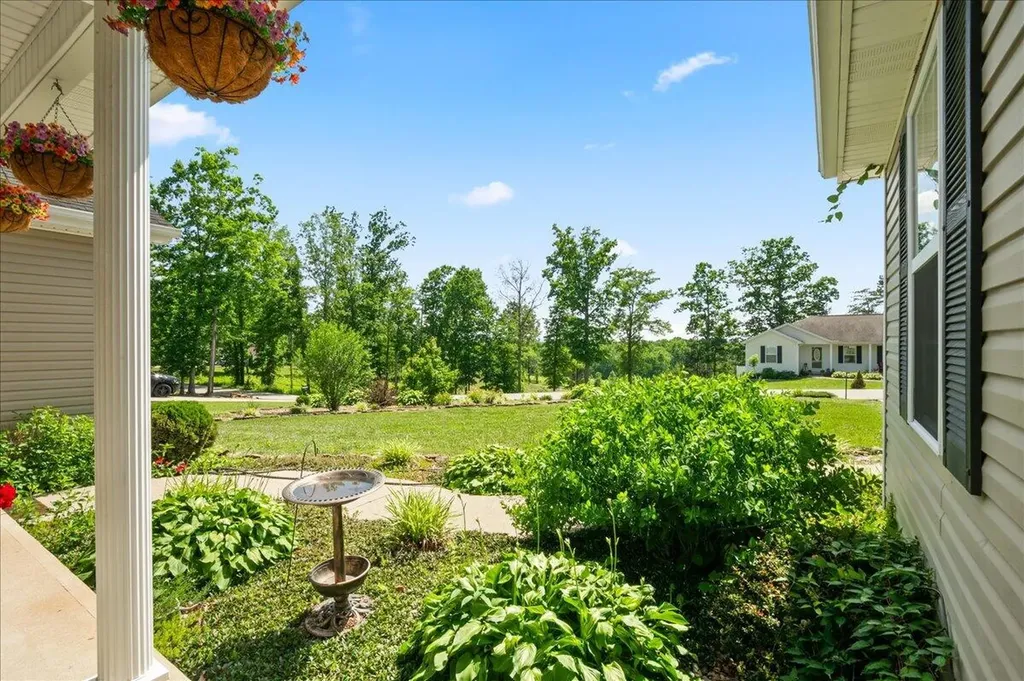 450 Aspen Drive London KY 40741