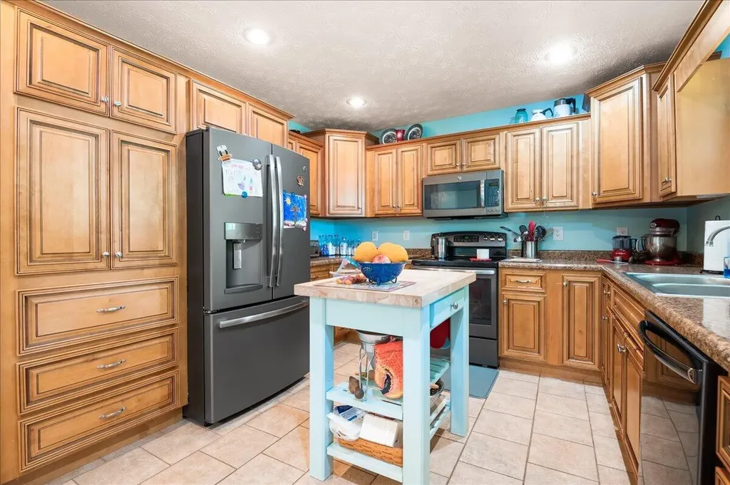 450 Aspen Drive London KY 40741