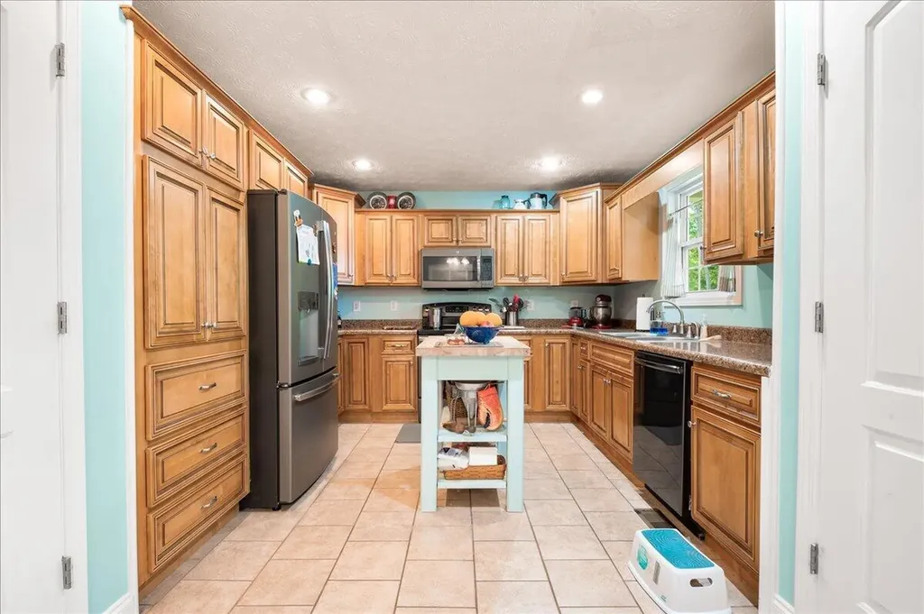 450 Aspen Drive London KY 40741