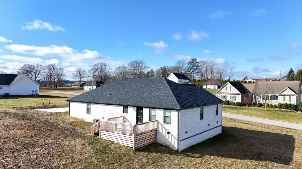 46 Caden Lane London KY 40744