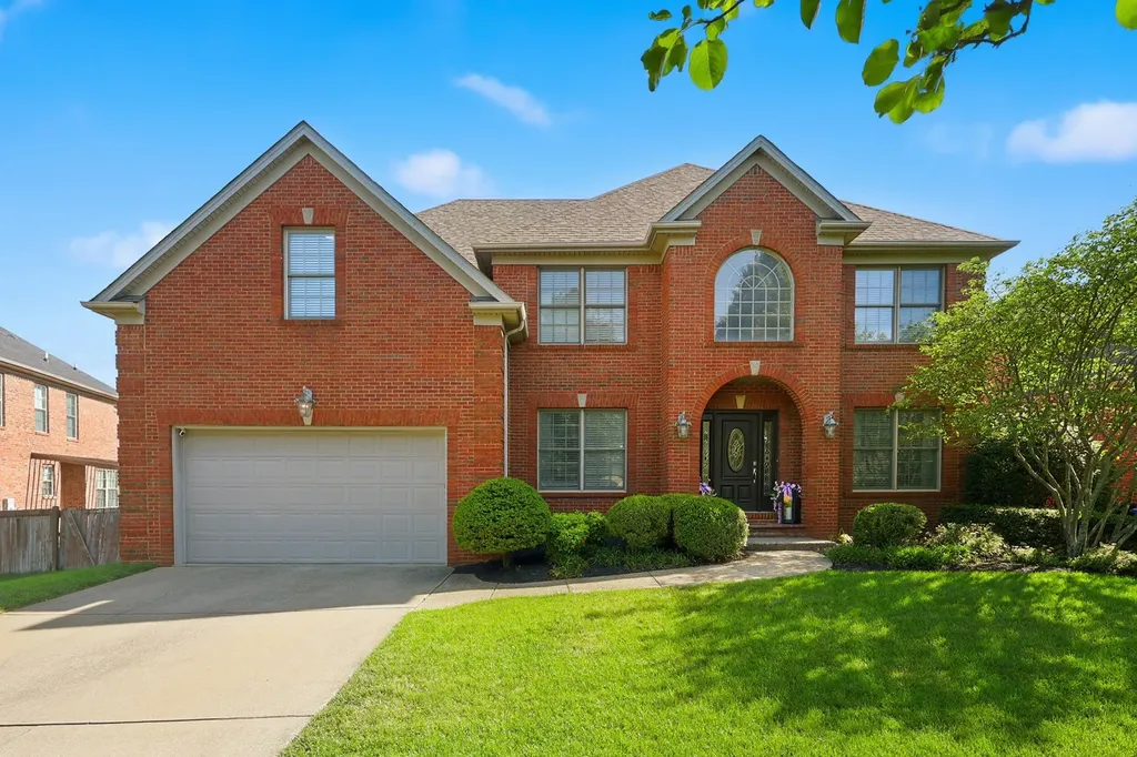 1233 Raeford Lane Lexington KY 40513