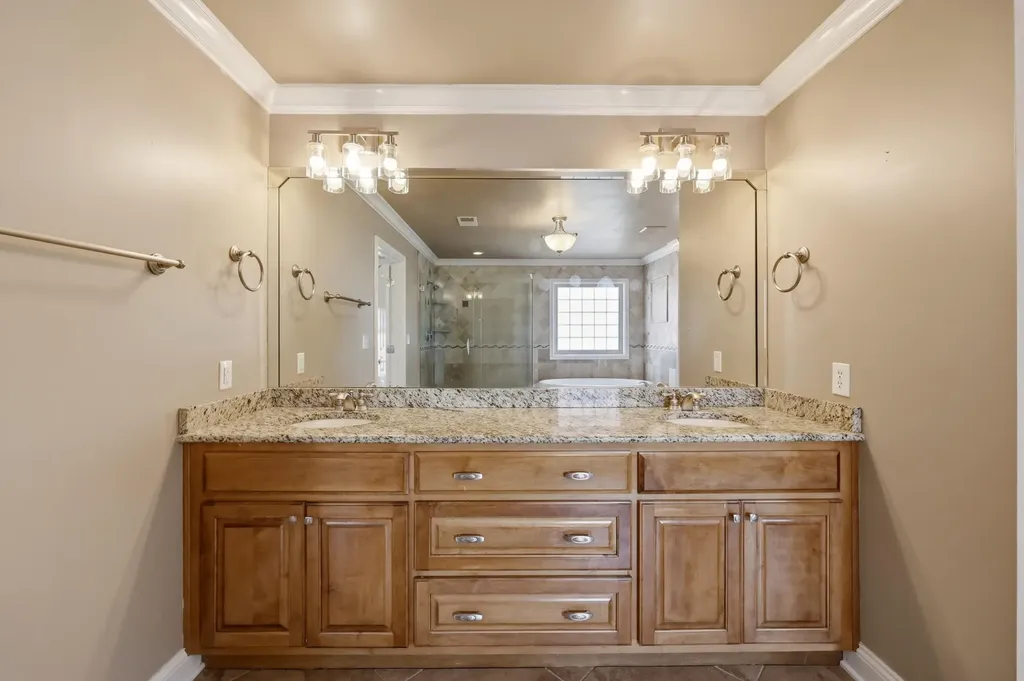 1233 Raeford Lane Lexington KY 40513