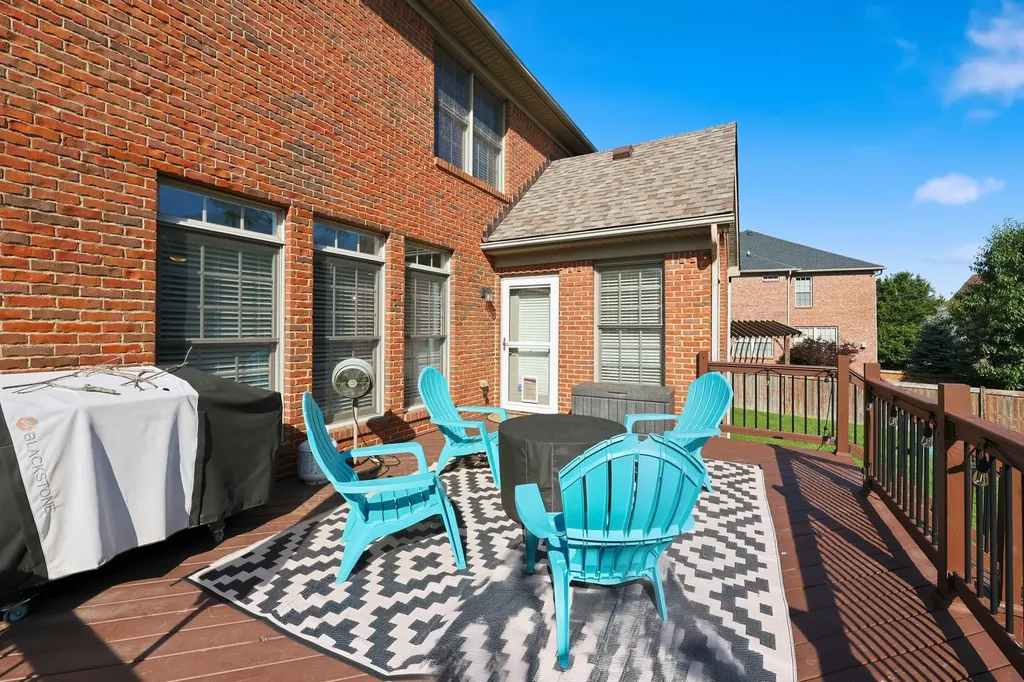 1233 Raeford Lane Lexington KY 40513