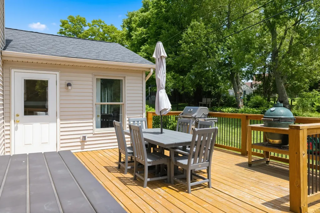 361 Colony Drive Versailles KY 40383