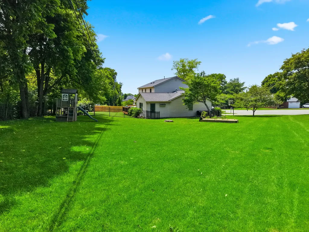 361 Colony Drive Versailles KY 40383