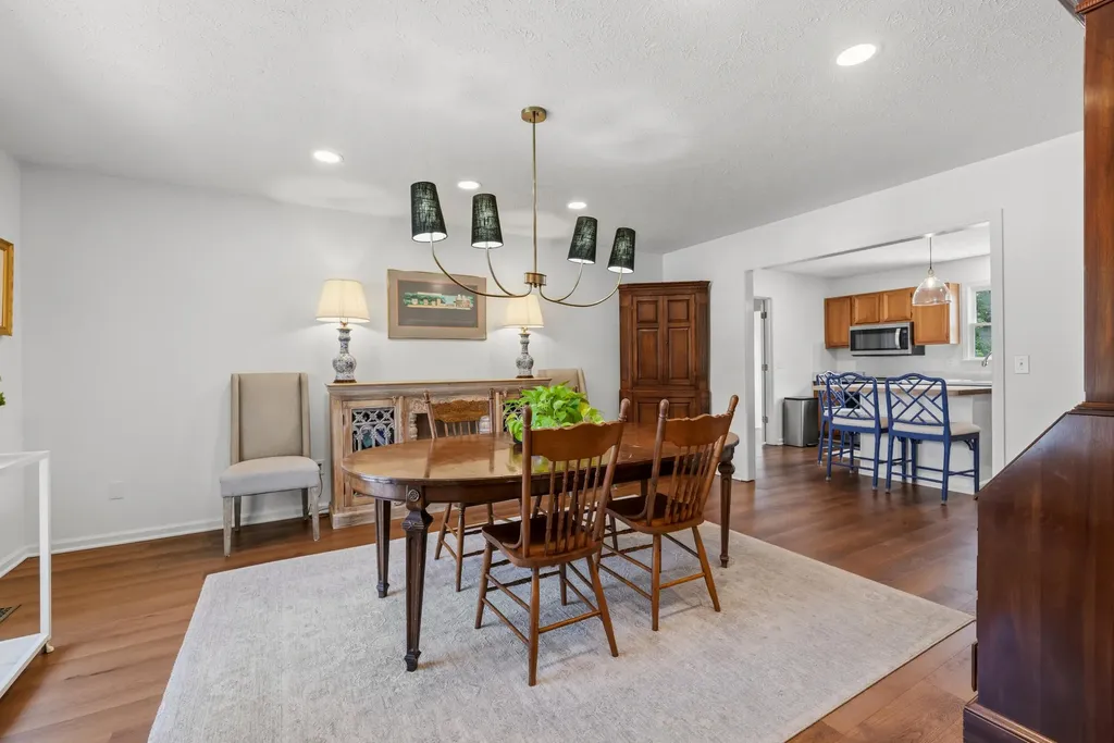 361 Colony Drive Versailles KY 40383