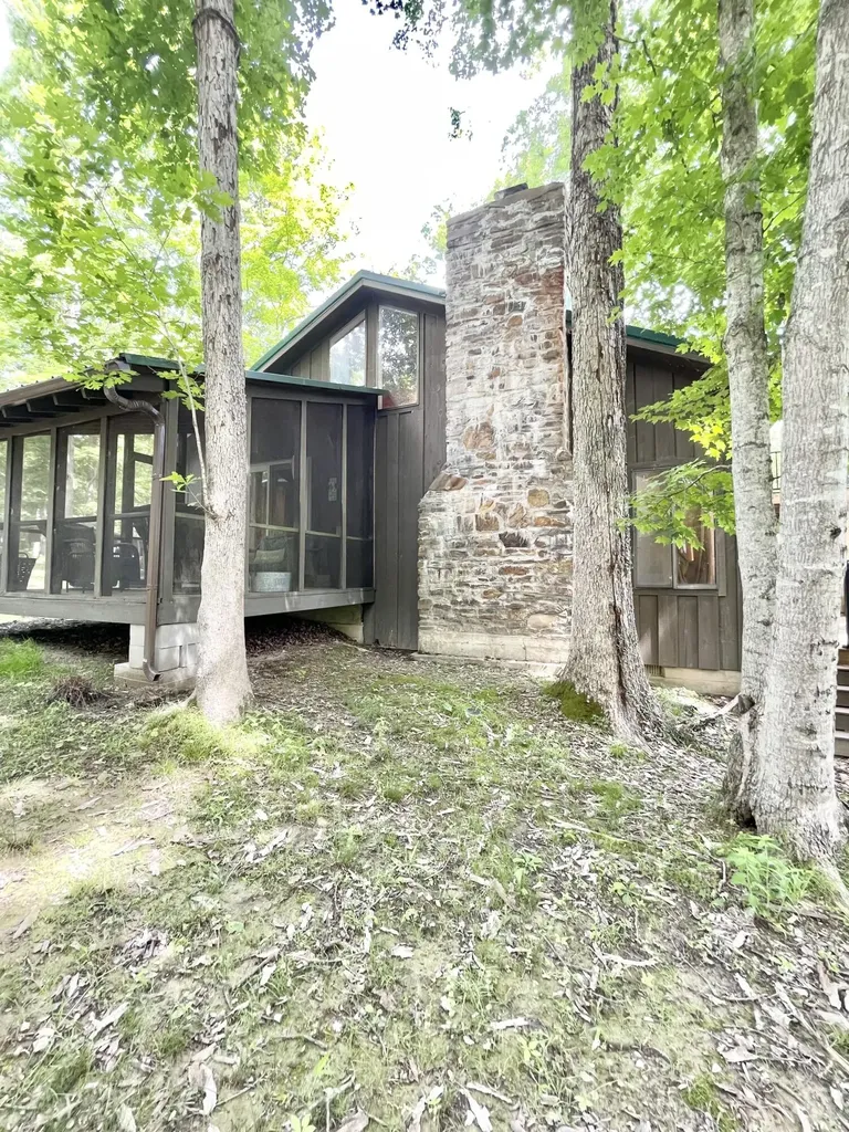 297 Oak Lane Salt Lick KY 40371