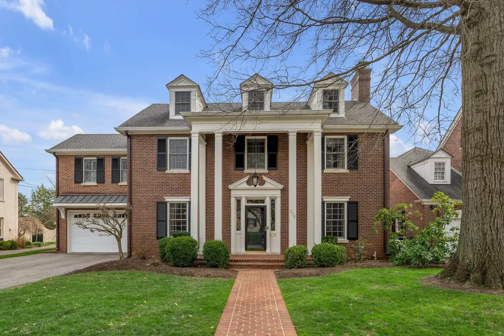 304 Holiday Road Lexington KY 40502