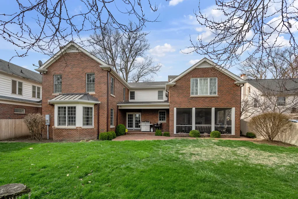 304 Holiday Road Lexington KY 40502